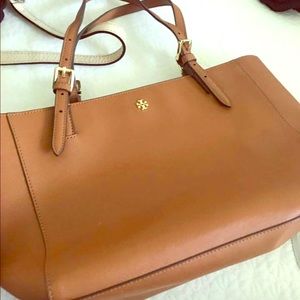 Chestnut Tory Burch beautiful hand bag